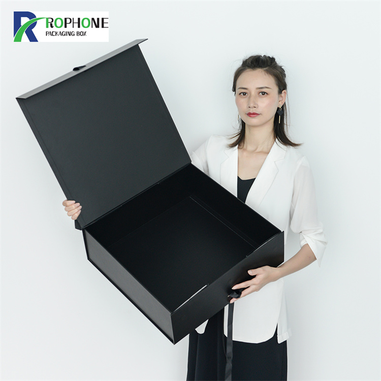 caja de regalo magnética negra