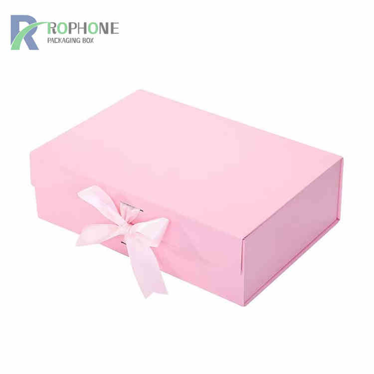 caja de regalo con cinta magnética