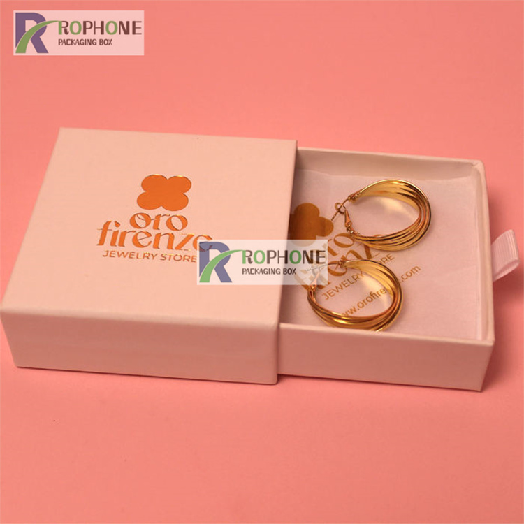 embalaje de caja de joyería rosa